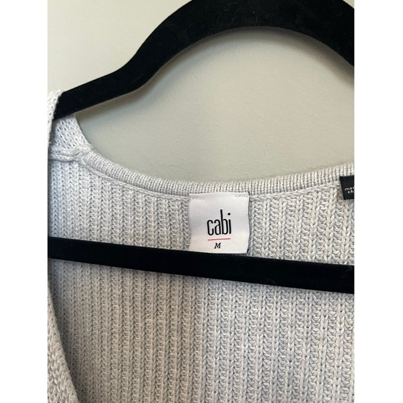 Cabi Gray Cloud Deep V Side Zip Pullover Sweater
Medium Ribbed #3531 Asymmetric - Picture 3 of 4